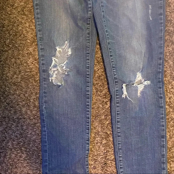 9L Refuge distressed slim leg jeans - Picture 2 of 9
